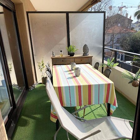 T2 proche de la gare, à 10 minutes à pieds de la Croisette, piscine&parking dans résidence de haut standing Cannes Exterior foto